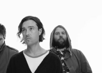 Album Review: The Neighbourhood - (((((ultraSOUND)))))