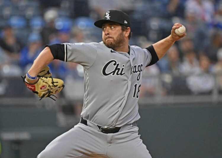 Anthony Kay pitches gem to help White Sox shut out Royals - Field Level Media - Professional sports content solutions