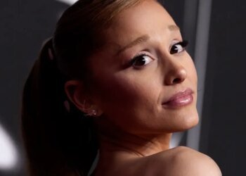 Ariana Grande new album – Singer announces 'Petal'