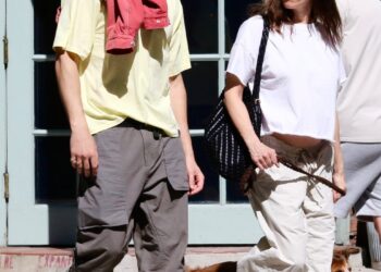 Aubrey Plaza and Christopher Abbott