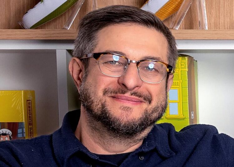 'Bob's Burgers' actor Eugene Mirman hospitalized after fiery crash