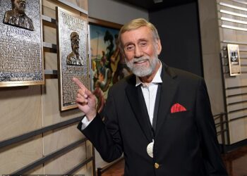 Country music legend Ray Stevens, 87, is recovering at home after a terrifying fall in Nashville on Sunday that left him with a broken neck; (pictured 2019)