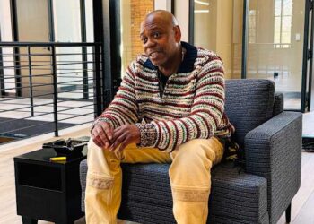 Dave Chappelle stands firm through backlash and considers revisiting ‘Chappelle’s Show’