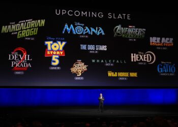 Disney shows the opening of 'The Mandalorian and Grogu' at CinemaCon