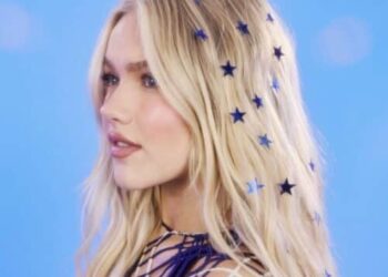 Freya Skye unveils her new EP 'Stardust' will be released February 4th