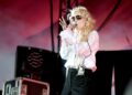 Grimes Teases New Album 'Psy Opera'