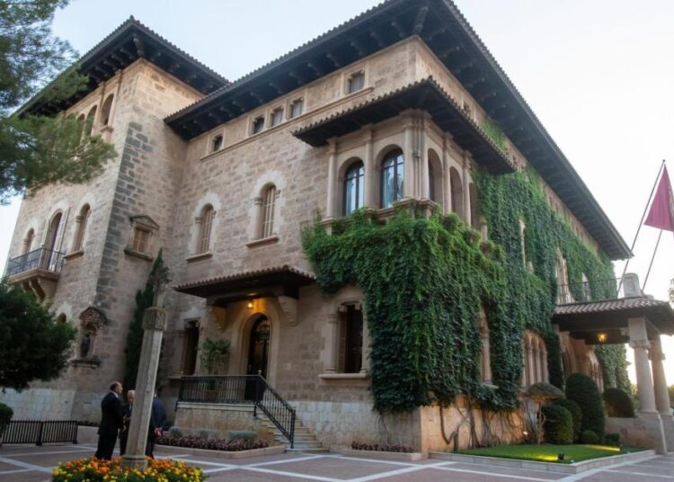 Half a million-euro renovation of the Royal Family's palace in Palma