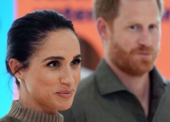 Harry and Meghan slammed over 'sinister' Melbourne hospital visit - Royals - News