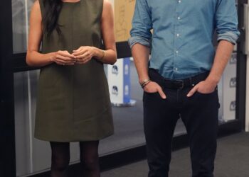 Meghan and Harry visit a mental health engagement programme during their tour of Australia