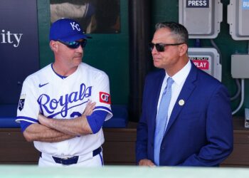 How Matt Quatraro's Seat in the Royals' Dugout Could Get Hot This Season - Royals