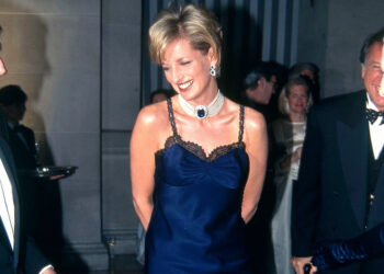How Princess Diana’s engagement ring broke royal tradition