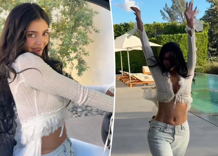 Inside Kylie Jenner's sprawling Palm Springs home as reality star gives epic 'house tour'