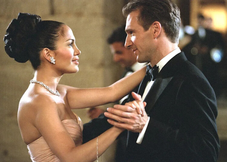 Jennifer Lopez and Ralph Fiennes in 'Maid in Manhattan'Credit: Barry Wetcher/Columbia Pictures
