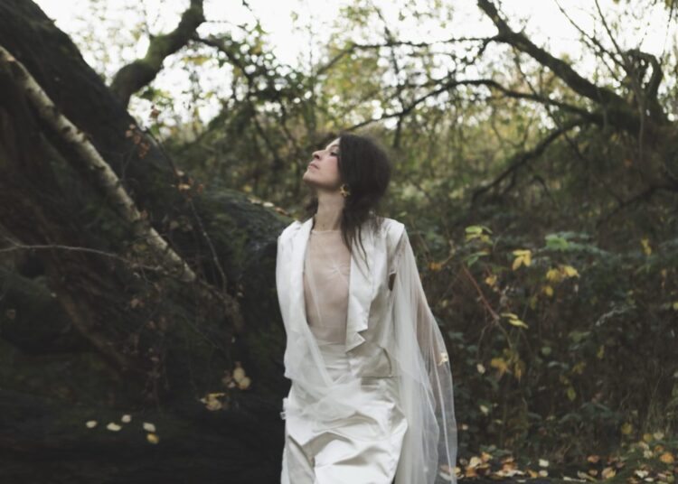 Jesca Hoop Shares New Single + Video "Big Storm" From Upcoming Album "Long Wave Home" out 1st May via Last Laugh / Republic Of Music & Announces US/EU Live Dates