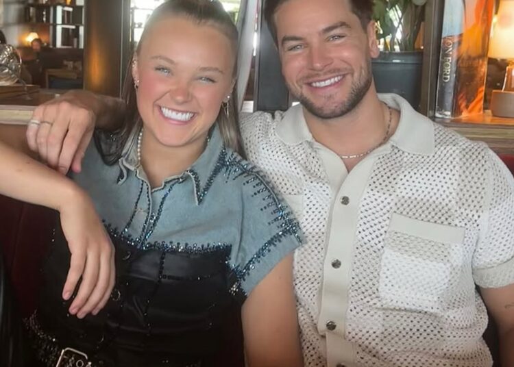 JoJo Siwa, Chris Hughes Romance, First Anniversary Gift