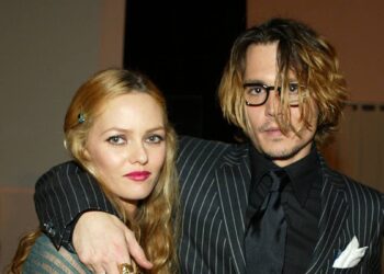 Johnny Depp’s Ex, 53, 'Looks Amazing' During High-Energy Performance of Classic Hit