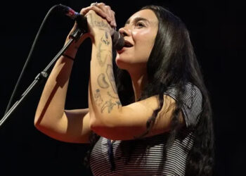 Julia Wolf opens for mgk at Utilita Arena Birmingham on March 10, 2026 in Birmingham, England. (Katja Ogrin/Redferns)