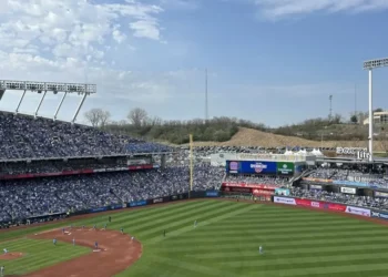 Kansas City leaders propose a new $1.9B Royals stadium | Sports
