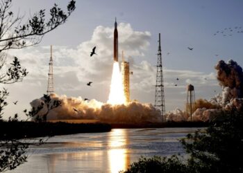 NASA's Artemis II moon rocket lifts off from the Kennedy Space Center's Launch Pad 39-B Wednesday, April 1, 2026, in Cape Canaveral, Fla. (AP Photo/Chris O'Meara)