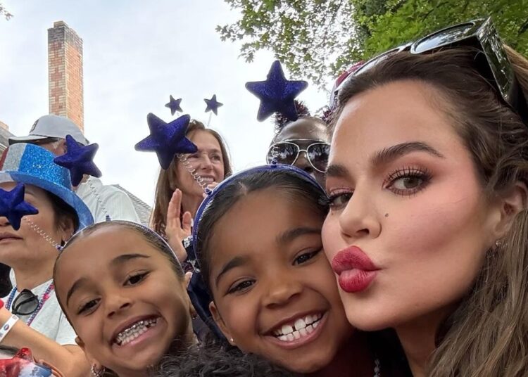 Khloe Kardashian and kids