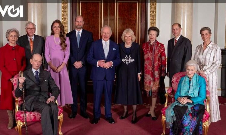 King Charles and the Royal Family See National Monument Designs for Queen Elizabeth's Tribute