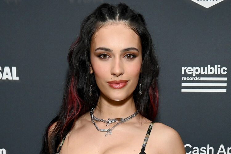Kylie Cantrall Debuts New Song 'Carrie Bradshaw,' Thanks Sarah Jessica Parker for Inspiration - Listen Now!