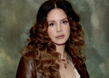 Lana Del Rey Releases Title Song For James Bond Video Game: Listen