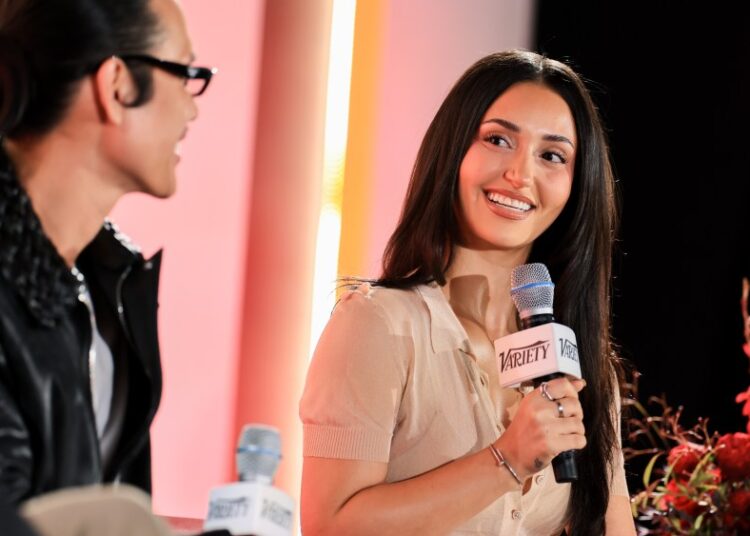 Leah Kateb Says Tobey Maguire is 'The Best Spider-Man'