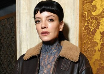 Lily Allen returns to Cameo, selling videos to fans for nearly £400 each