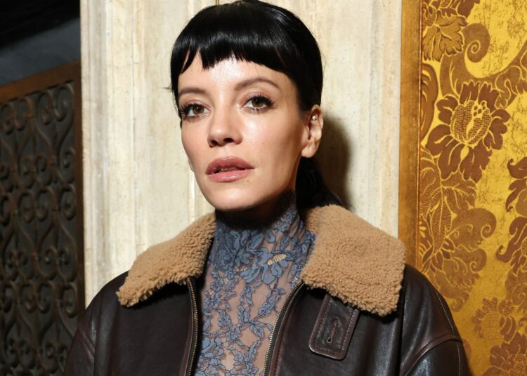 Lily Allen returns to Cameo, selling videos to fans for nearly £400 each
