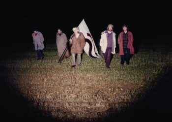Listen to Swim Deep's dizzyingly romantic new single 'Mud'