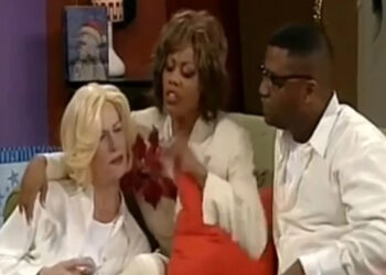 MADtv's portrayal of the Sawyer interview with Houston and BrownCredit: MAD TV