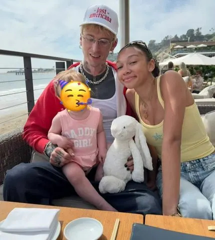Machine Gun Kelly and his daughters.Credit: Machine Gun Kelly/Instagram