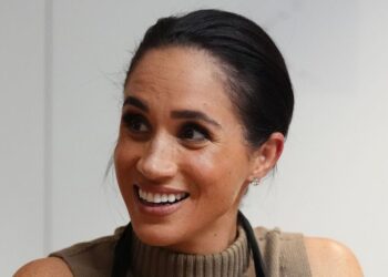 Meghan Markle uses same tactic as Kate hours after Australia arrival | Royal | News