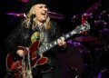 Melissa Etheridge performs April 15 at Chevalier Theatre in Medford