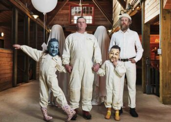 Modest Mouse announce new album 'An Eraser And A Maze' with eccentric new song ‘Picking Dragon’s Pockets’
