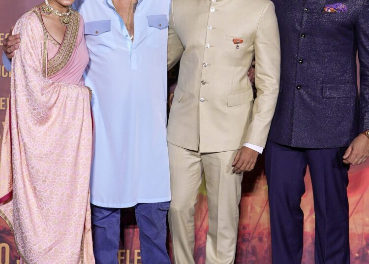 Mumbai: Celebrities Attend Promotional Event - #Gallery