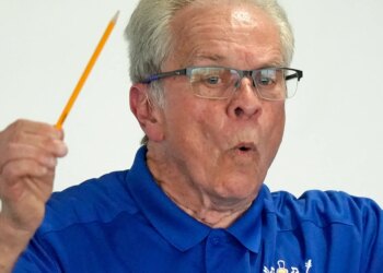 New Horizons music director to retire but play on in community band