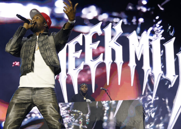New Music From Meek Mill, MIKE & Earl Sweatshirt with Surf