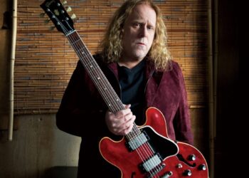 New Music From Warren Haynes – Garden & Gun