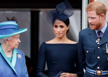 New bombshell Harry and Meghan claim over phone calls to late Queen | Royal | News