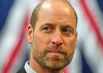 New bombshell royal book makes astonishing Prince William claim | Royal | News