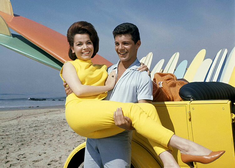Our 12 Favorite Beach Party Movies