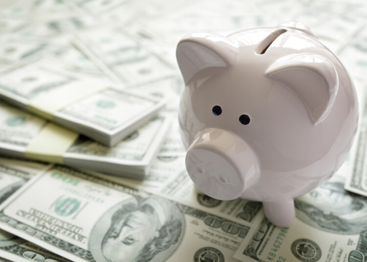 PENN Entertainment (PENN) Q1 Earnings and Revenues Top Estimates