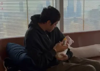 Pete Davidson joked about being a father (Instagram/@elsie)