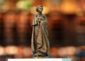 Queen Elizabeth II statue