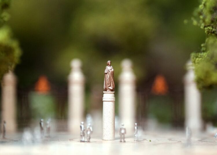 Queen Elizabeth II memorial