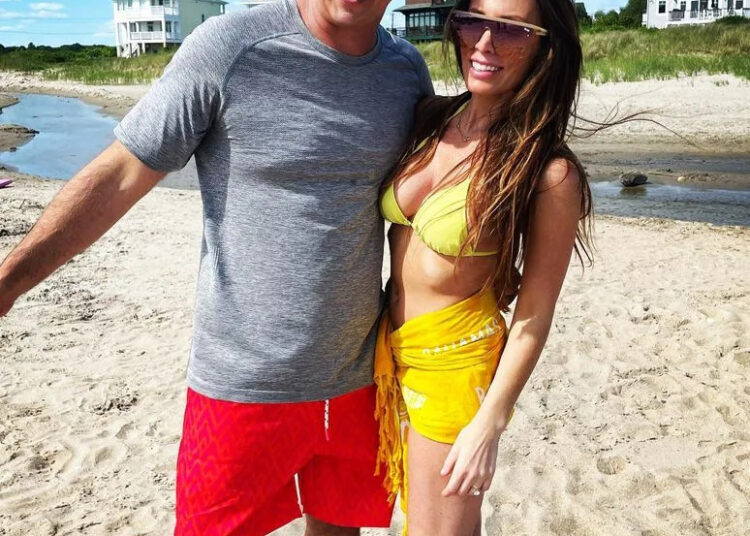 Billy Kitsilis and Alicia CarmodyCredit: Alicia Carmody/Instagram