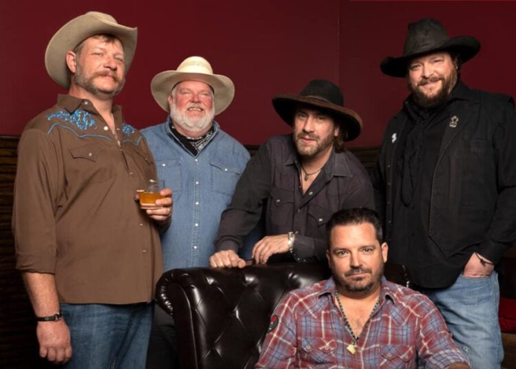 Reckless Kelly Pulls a Taylor Swift and Makes New Recordings