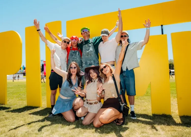 Fans at Spilt Milk Festival